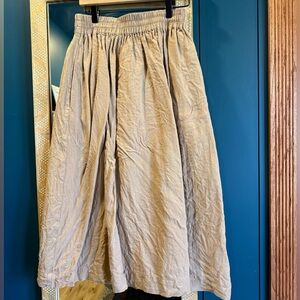 Not Perfect Linen skirt